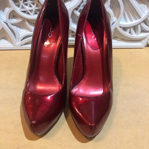 Aldo red pointy toe patent leather platform heels - Picture 2 of 10